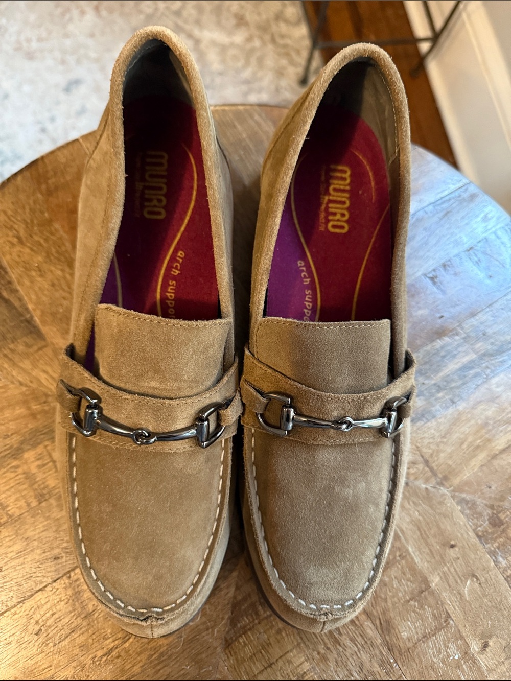 Munro Gryfinn Horsebit Toasted Sesame Suede Loafers 10 - Picture 8 of 9